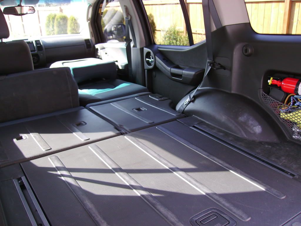 Howto Rear Hatch Exit from Inside the Xterra, (Quick, Easy, and Free